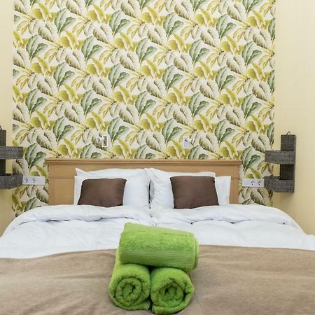 Jungle Design Apartment Budapest Luaran gambar